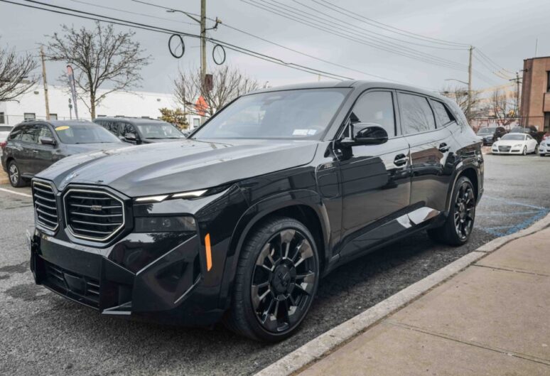 2023 BMW XM