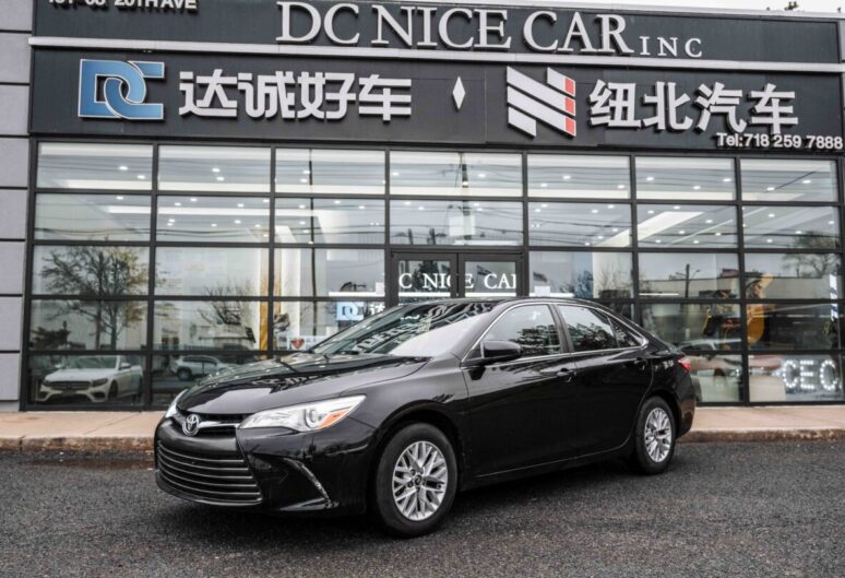 2017 TOYOTA CAMRY 4C 4D SEDAN LE