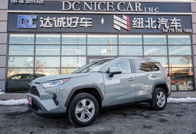 2021 TOYOTA RAV4 AWD HYBRID 4D SUV XLE