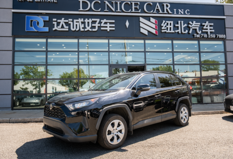 2020 TOYOTA RAV4 AWD 4D SUV LE