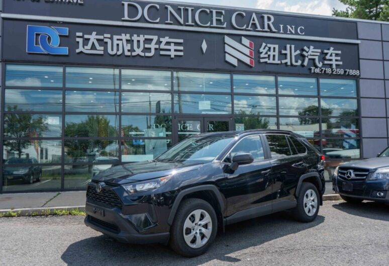 2019 TOYOTA RAV4 AWD 4D SUV LE