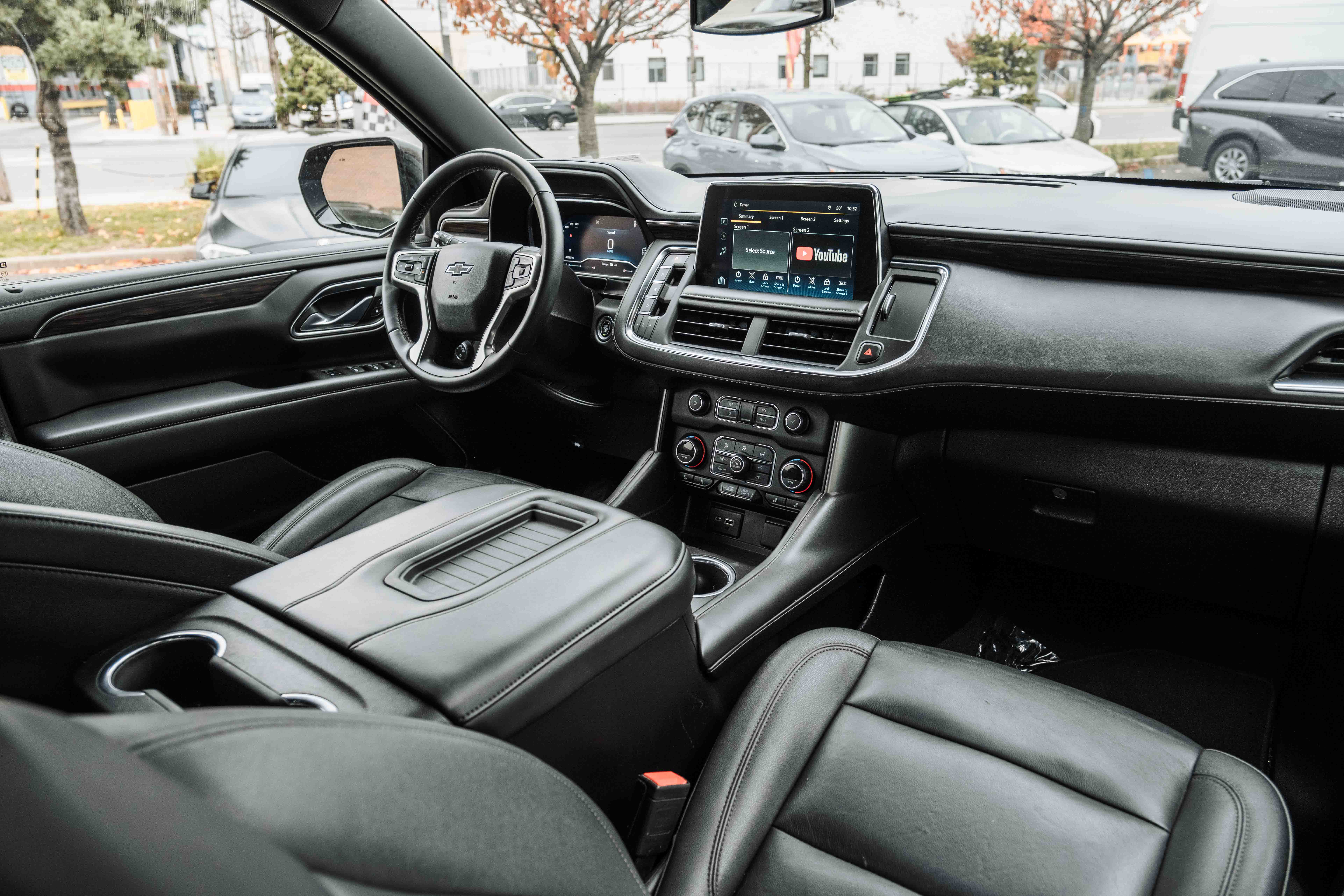 2023 Chevrolet Suburban Z71 - Photo 25