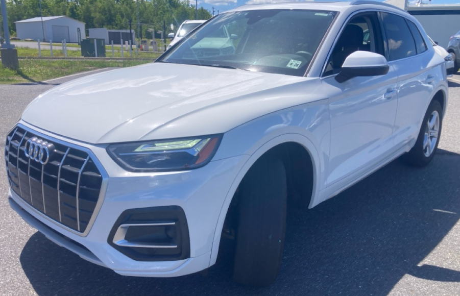 2023 Audi Q5 40 Premium's photo