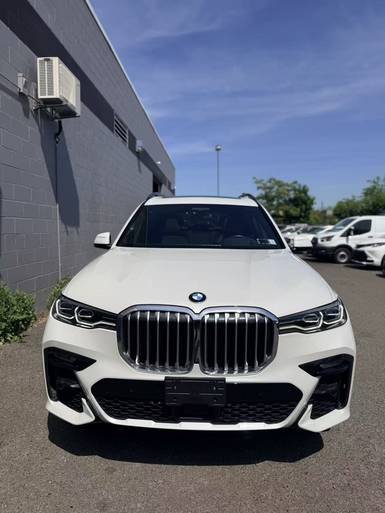2020 BMW X7 xDrive40i's photo