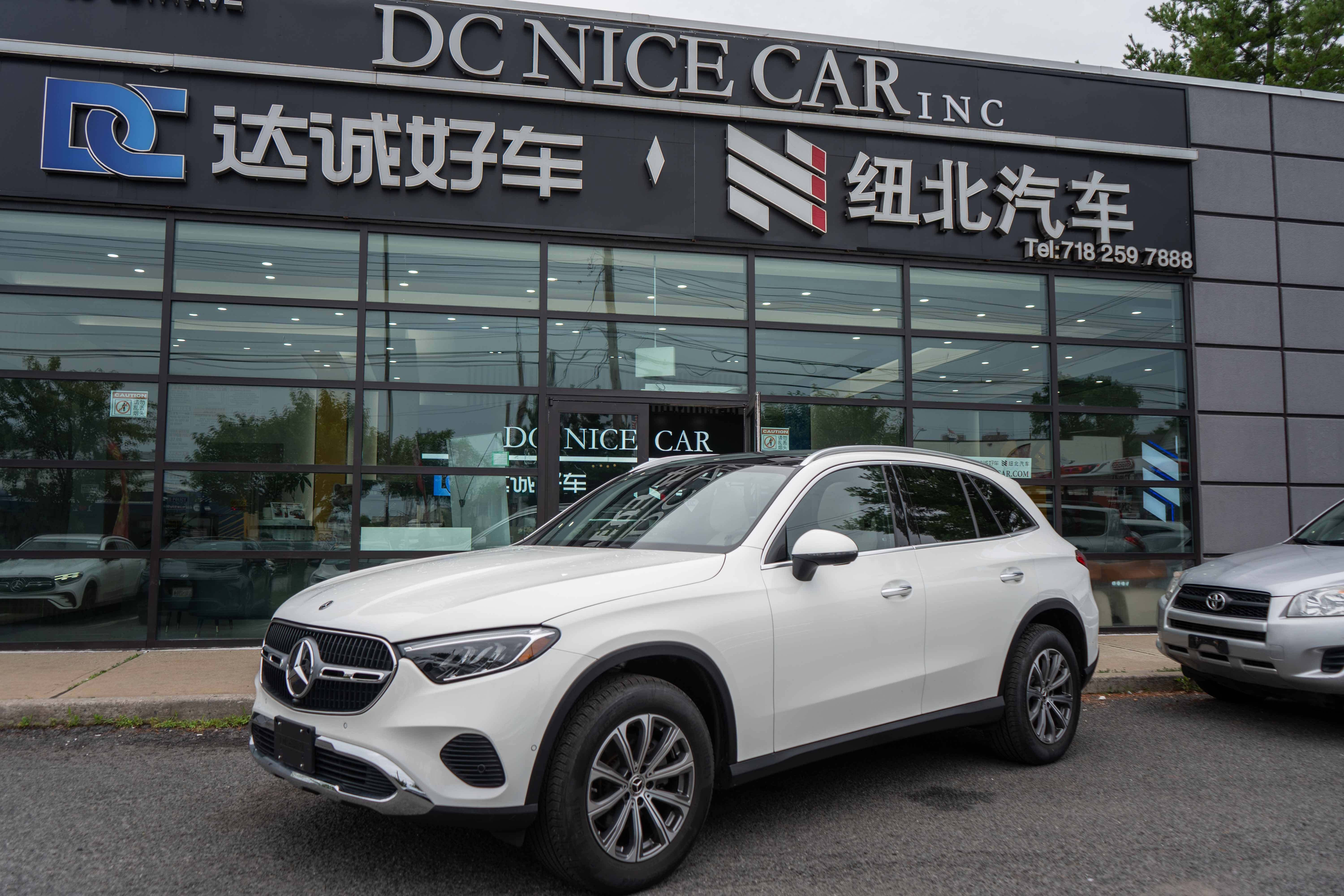 2025 Mercedes-Benz GLC Base